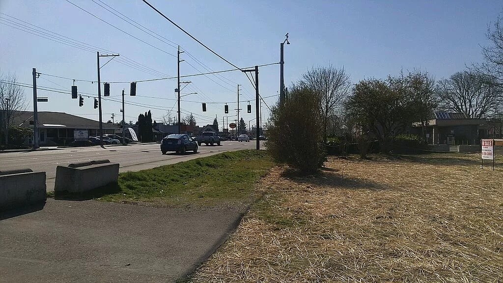 9120 Bridgeport Way SW, Lakewood, WA à vendre Photo principale- Image 1 de 5