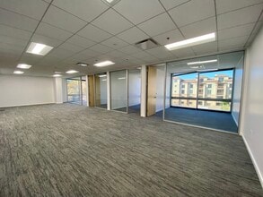 301 N Lake Ave, Pasadena, CA for lease Interior Photo- Image 2 of 3