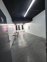 365-381 canal Pl, Bronx, NY à louer Photo intérieure- Image 1 de 2