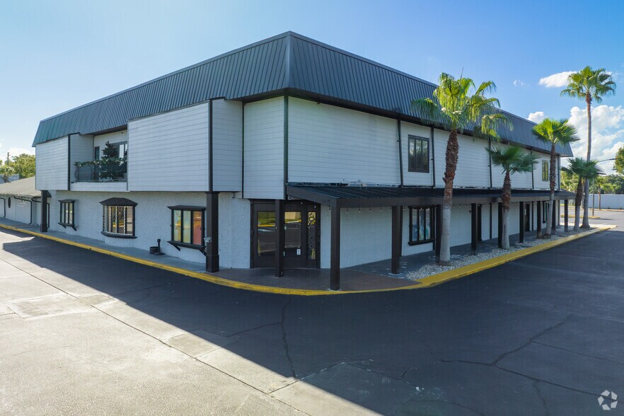 4738-4740 W Irlo Bronson Memorial Hwy, Kissimmee, FL à vendre - Photo du bâtiment - Image 1 de 1