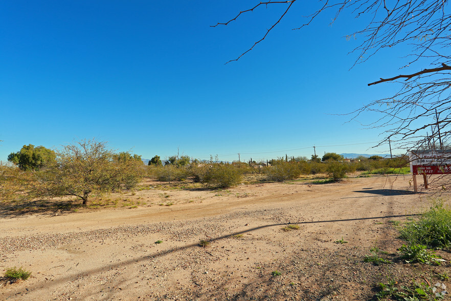 6444 S Fontana Ave, Tucson, AZ for sale - Building Photo - Image 1 of 4