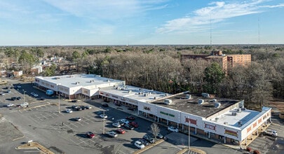 6315-6359 Jahnke Rd, Richmond, VA à louer Photo principale- Image 1 de 1