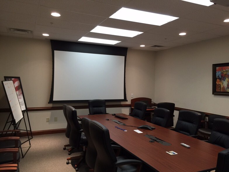 2685 Hibiscus Way, Beavercreek, OH à vendre - Photo du bâtiment - Image 3 de 9