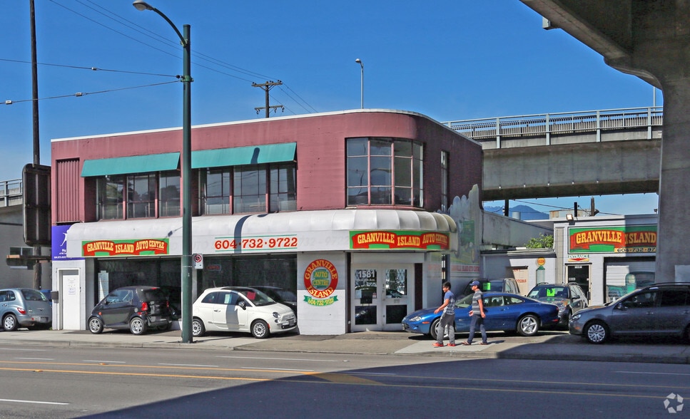 1585 W 4th Ave, Vancouver, BC for sale - Primary Photo - Image 1 of 1