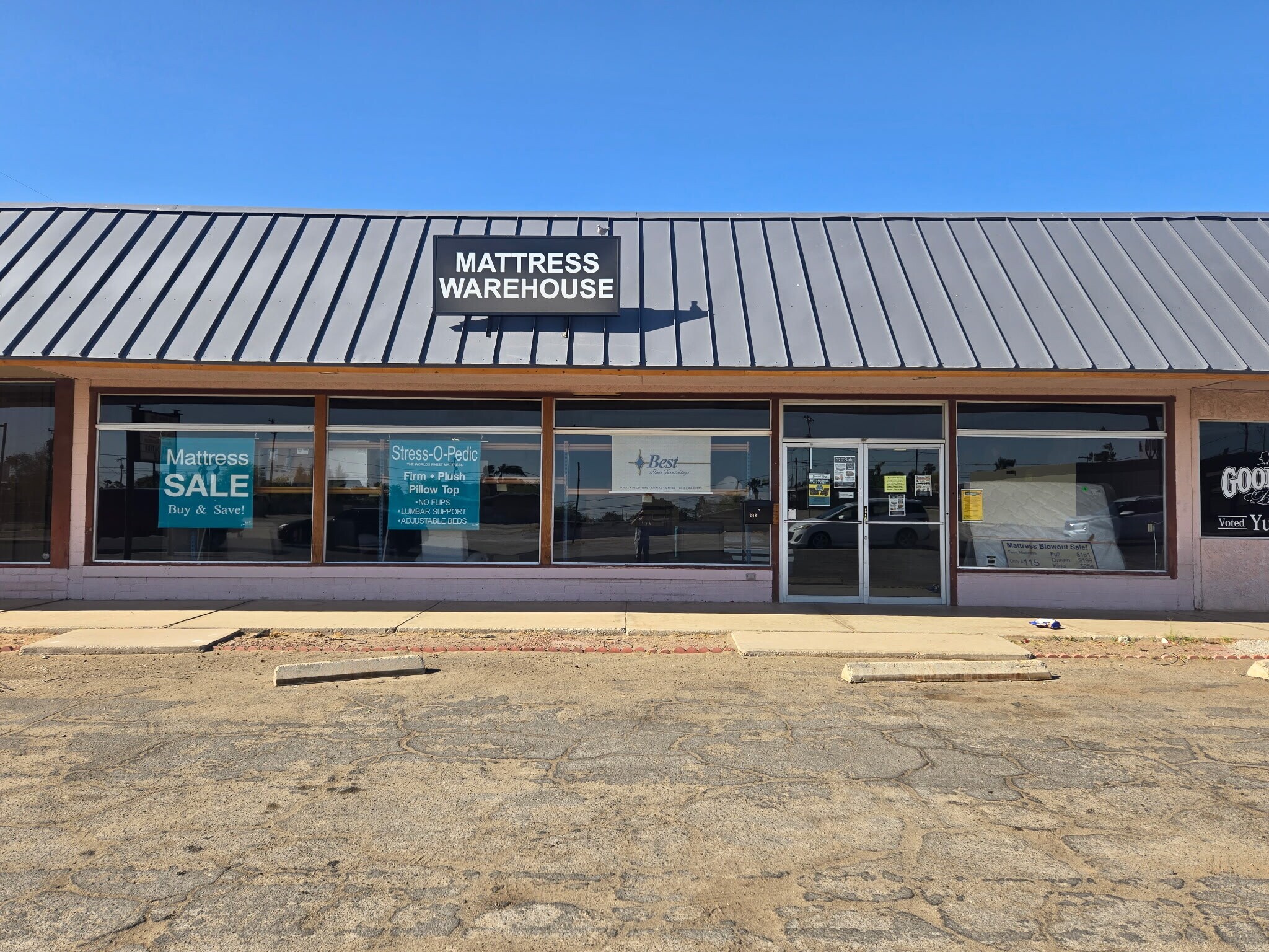 248 E 24th St, Yuma, AZ à vendre Photo principale- Image 1 de 1