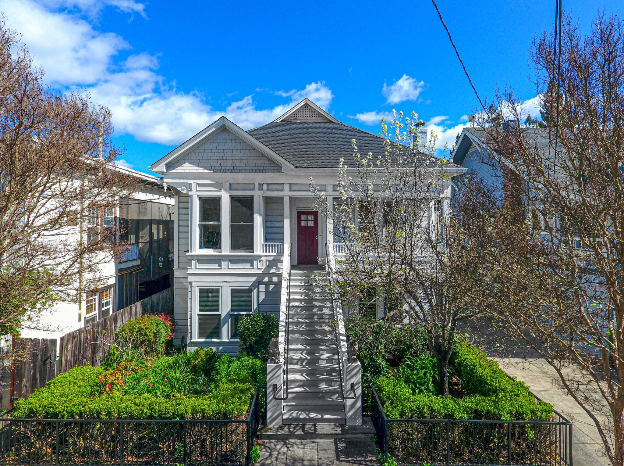 418 Humboldt St, Santa Rosa, CA for sale Primary Photo- Image 1 of 52