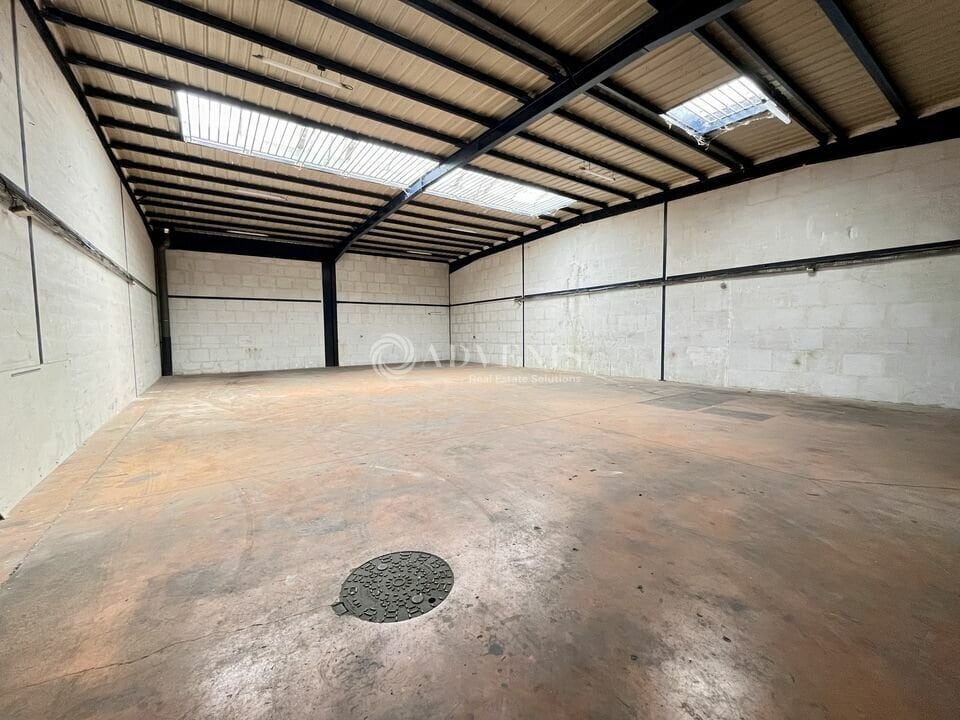 Flex in Villepinte for lease Interior Photo- Image 1 of 8