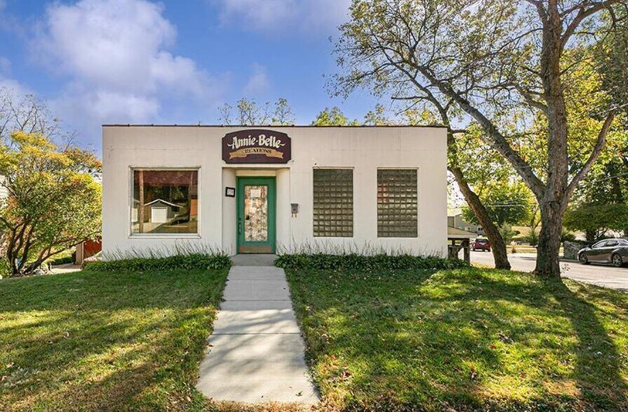 739 Willow St, Faribault, MN à vendre - Photo du bâtiment - Image 2 de 14