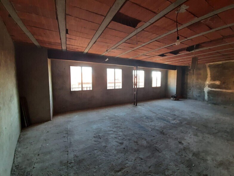 Retail in Cuéllar, Segovia for lease - Floor Plan - Image 1 of 10