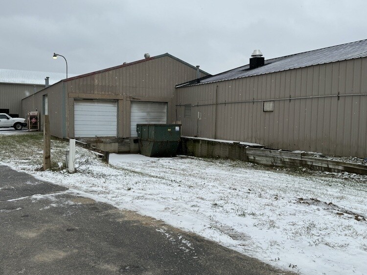 8630 Storey Rd, Belding, MI à vendre - Photo du bâtiment - Image 3 de 40
