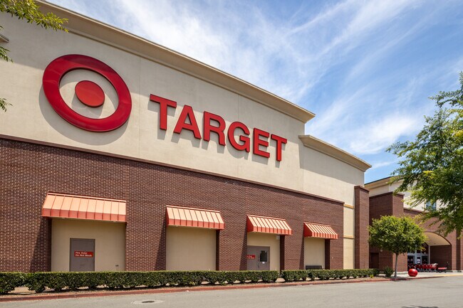 Plus de détails pour 1893-1995 W Malvern Ave, Fullerton, CA - Commerce de détail à louer