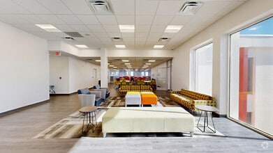 3733 University Blvd W, Jacksonville, FL à louer Numérisation 3D de Matterport- Image 1 de 15