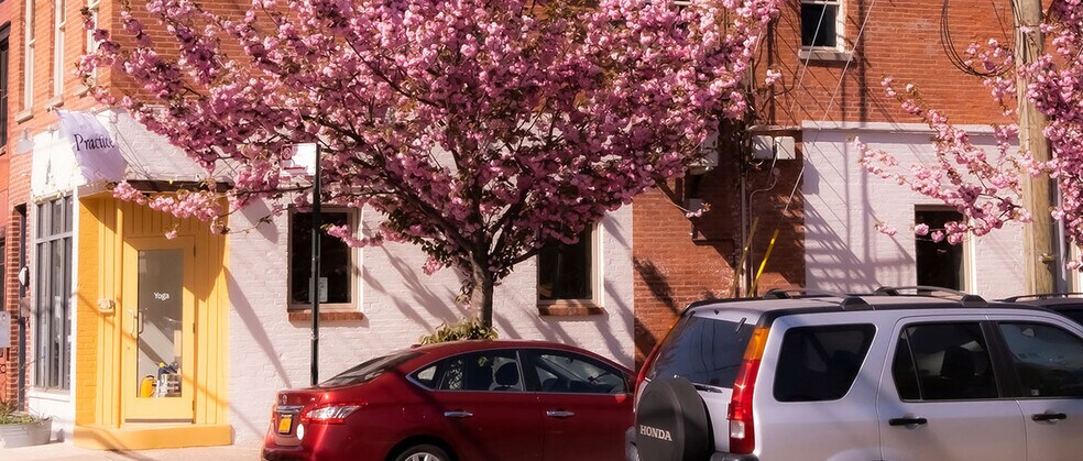 424 Van Brunt St, Brooklyn, NY à louer - Photo du bâtiment - Image 2 de 5