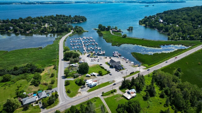 More details for 1753 Hwy 2, Kingston, ON - Retail for Sale