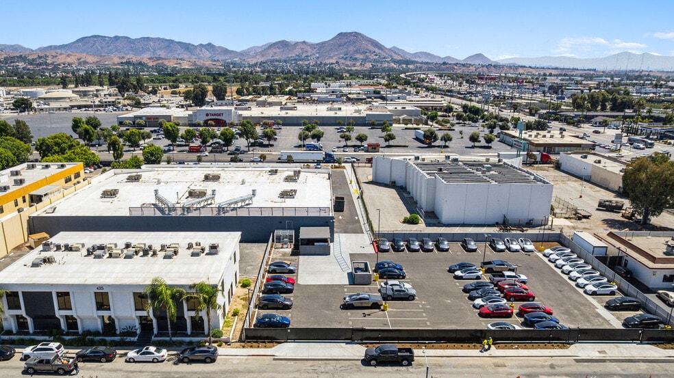 424 Orange Show Rd, San Bernardino, CA for sale - Building Photo - Image 2 of 3