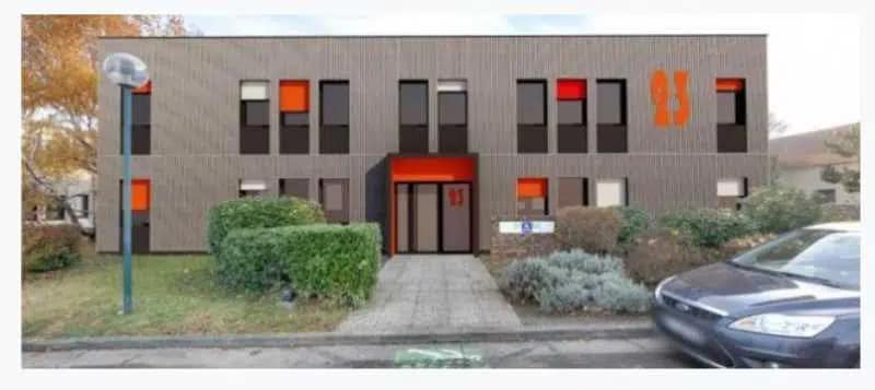 33 Avenue Du Docteur Georges Lévy, Vénissieux for lease - Building Photo - Image 2 of 8