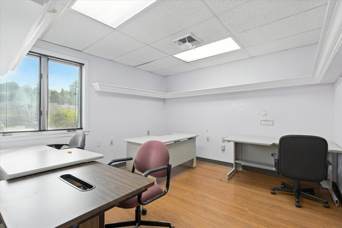 5405 Twin Knolls Rd, Columbia, MD 21045 - Unit UNIT 2 - - Interior Photo - Image 1 of 14