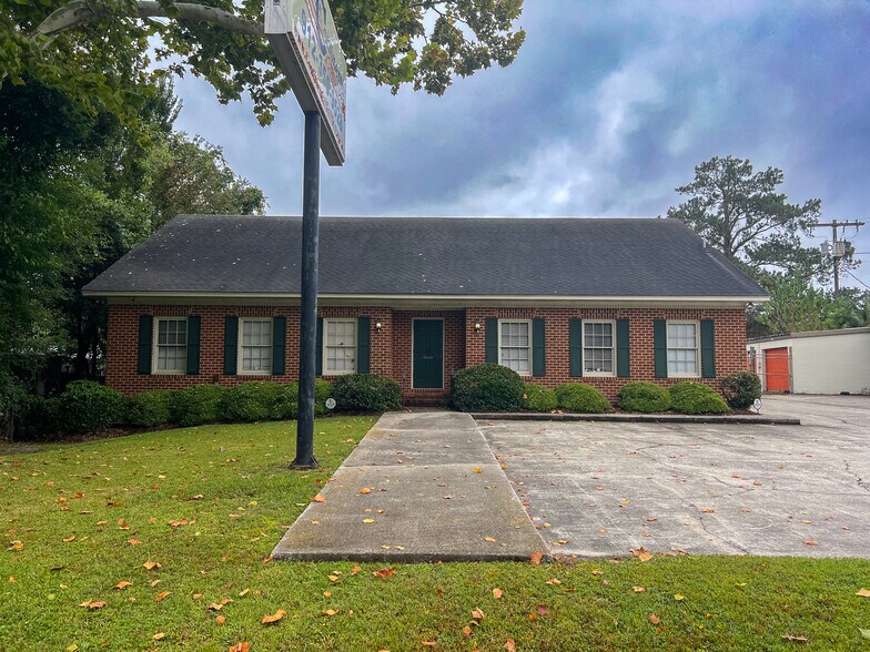 2393 Downing Ave, Savannah, GA à louer - Photo du bâtiment - Image 2 de 2