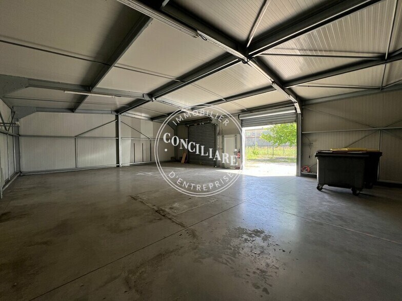 490 Chemin Des Agriès, Labarthe-sur-Lèze for lease - Interior Photo - Image 1 of 5