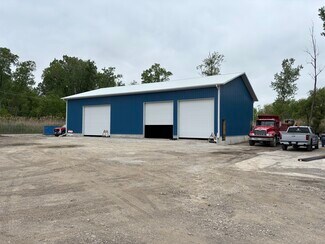 Plus de détails pour 11N 323 Brookside Drive, Elgin, IL - Industriel à louer