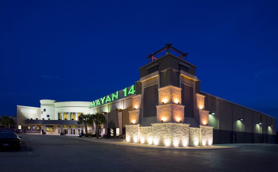 1926-1942 SW Military Dr, San Antonio, TX à louer Photo du bâtiment- Image 1 de 5