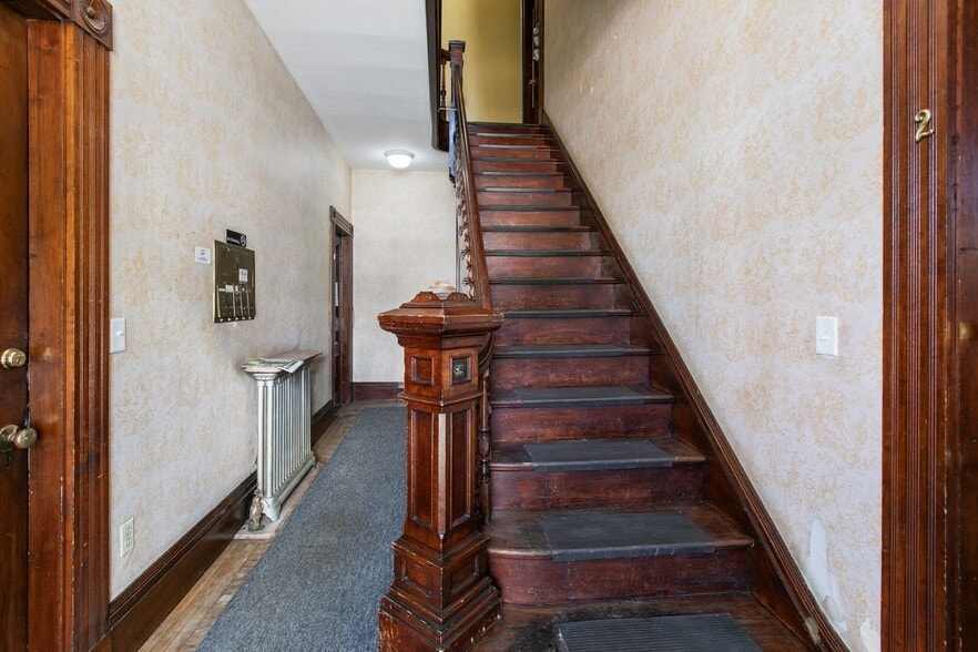 23 Poplar St, Danvers, MA for sale - Building Photo - Image 3 of 36