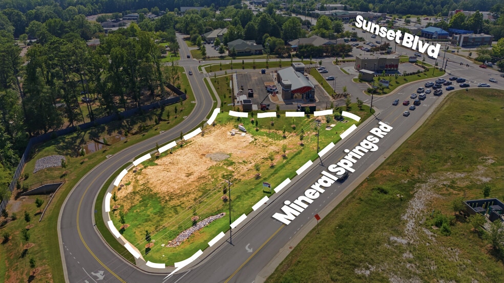 2418 Mineral Springs Rd, Lexington, SC à vendre - Photo du bâtiment - Image 3 de 20