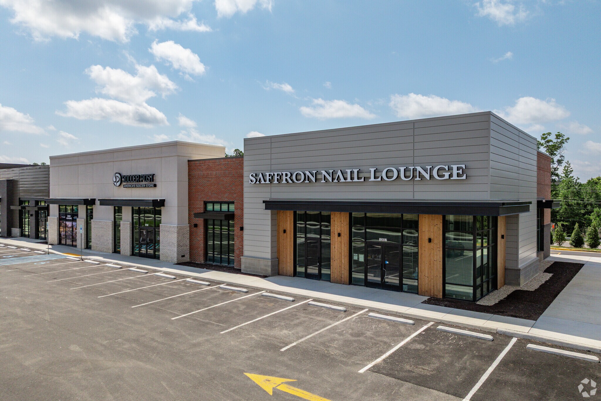 13657-13687 Lake Eloise Loop, Midlothian, VA for lease Building Photo- Image 1 of 10