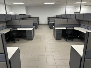 3090 Marentette Av, Windsor, ON à louer Photo intérieure- Image 1 de 12