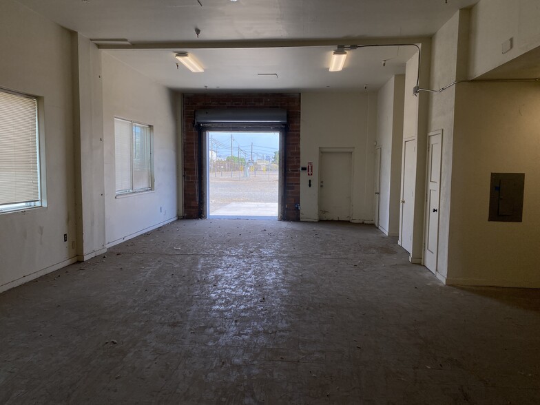 1501 Loveridge Rd, Pittsburg, CA for lease - Building Photo - Image 2 of 5