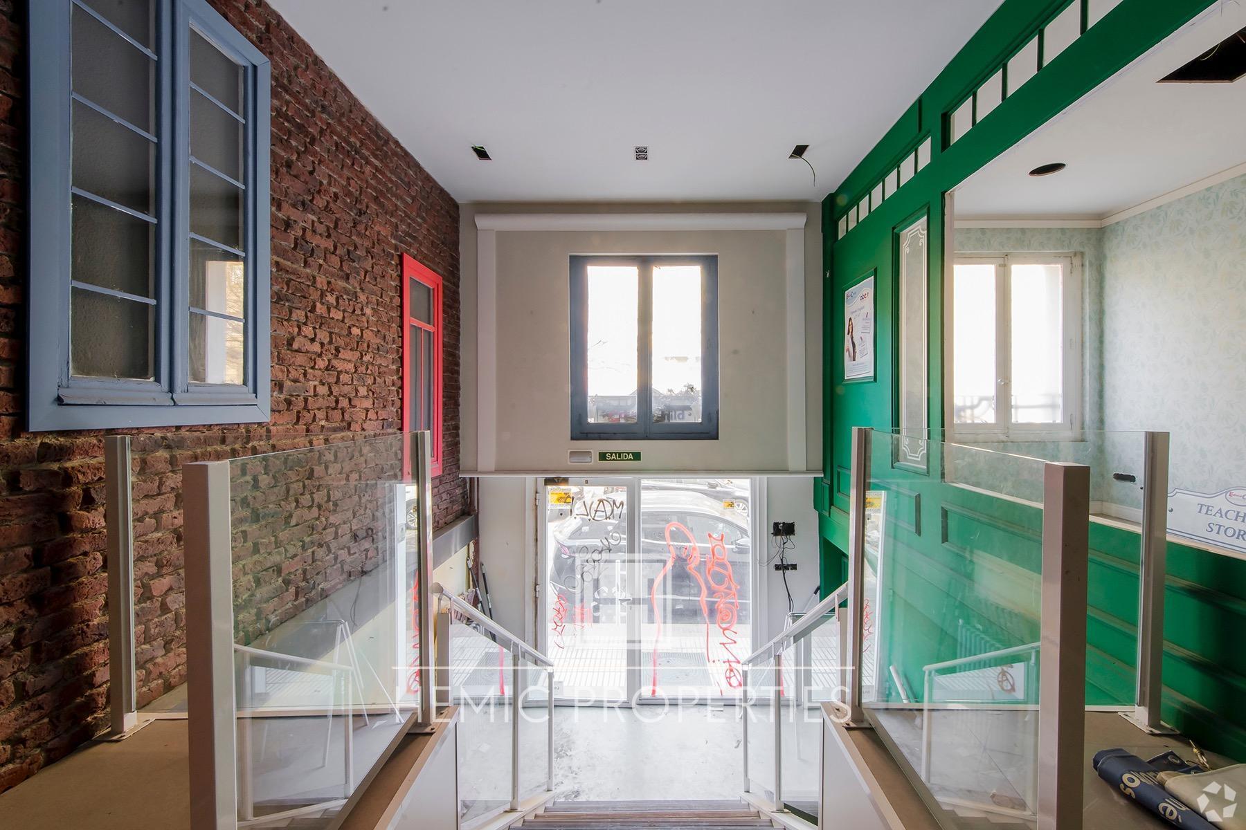 Immeuble residentiel dans Madrid, Madrid à vendre Photo intérieure- Image 1 de 2