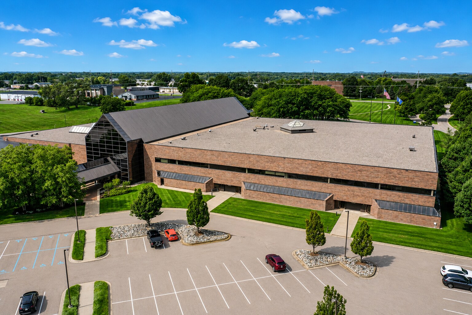 701 S Waverly Rd, Holland, MI for lease Primary Photo- Image 1 of 24