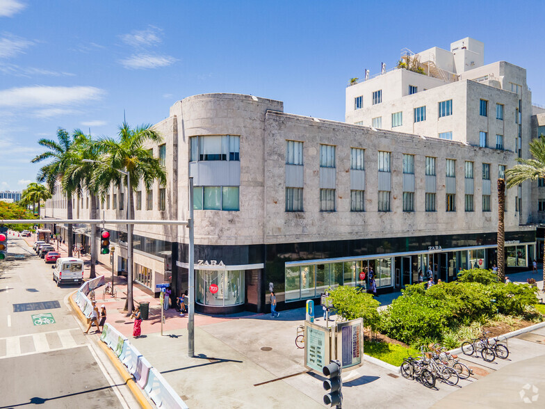 420 Lincoln Rd, Miami Beach, FL à louer - Photo du bâtiment - Image 1 de 70