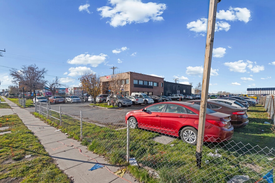 424 S Redwood Rd, Salt Lake City, UT for sale - Building Photo - Image 2 of 15