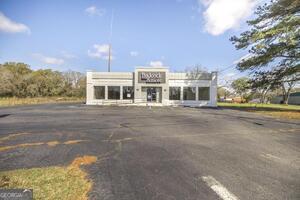 410 S Camellia Blvd, Fort Valley, GA à vendre - Photo du bâtiment - Image 3 de 18