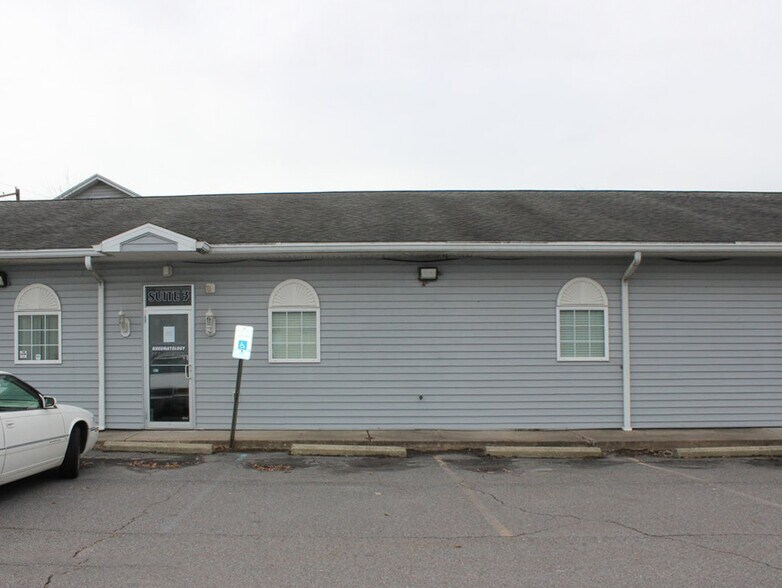 821 S Main St, Old Forge, PA à vendre - Photo du bâtiment - Image 3 de 4