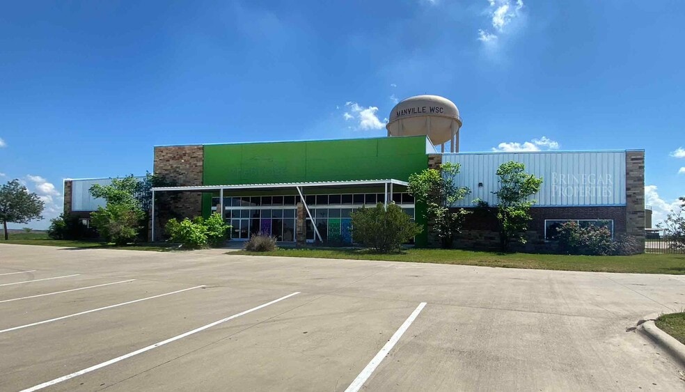 747 County Road 138, Hutto, TX à vendre - Photo du bâtiment - Image 2 de 17