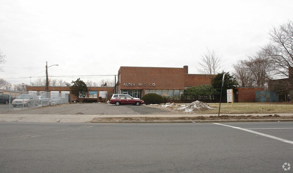 3030 Main St, Hartford, CT à vendre - Photo du bâtiment - Image 2 de 4