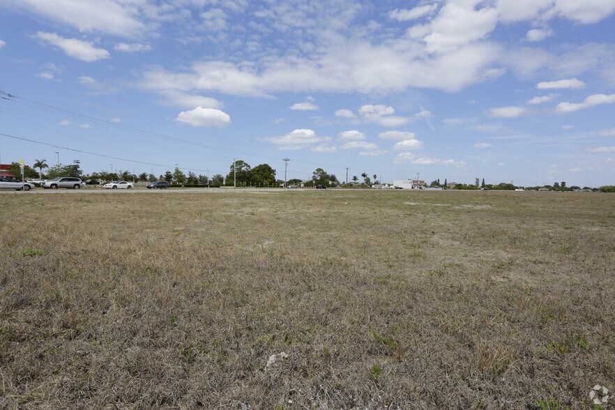 Corner NE Pine Island Rd And Andalusia Blvd, Cape Coral, FL for sale - Building Photo - Image 2 of 4