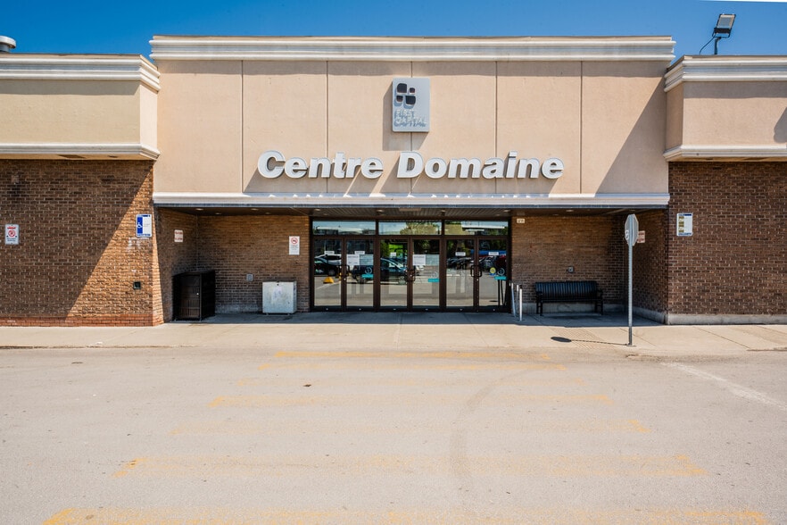 3055-3365 Av de Granby, Montréal, QC à vendre - Photo du bâtiment - Image 1 de 1