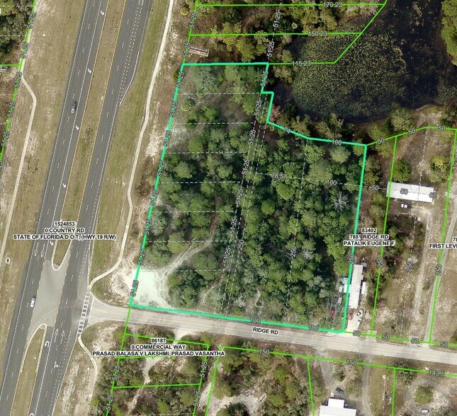 8176 Commercial Way, Brooksville, FL à vendre - Photo du bâtiment - Image 1 de 22