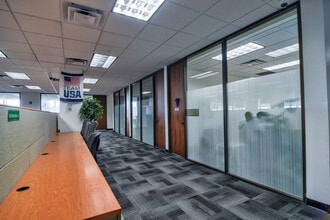 1255 Cleveland St, Clearwater, FL à louer Photo intérieure- Image 1 de 3