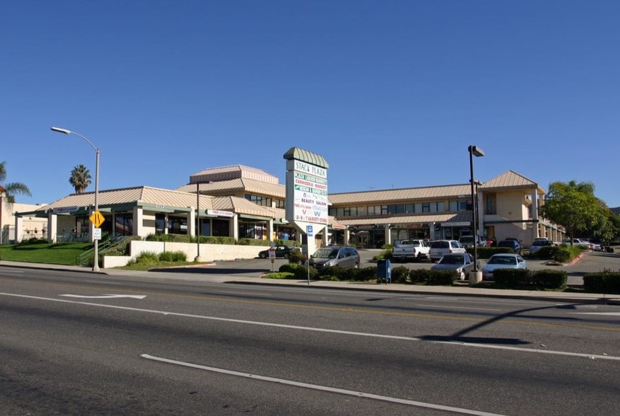 1717 E Vista Way, Vista, CA for lease - Building Photo - Image 1 of 4