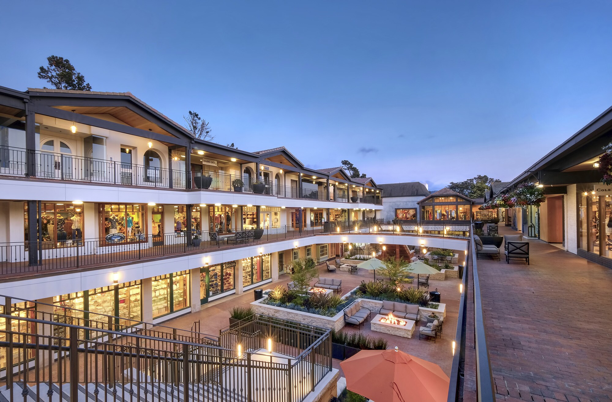Ocean Ave & Mission St, Carmel, CA à louer Photo du bâtiment- Image 1 de 4