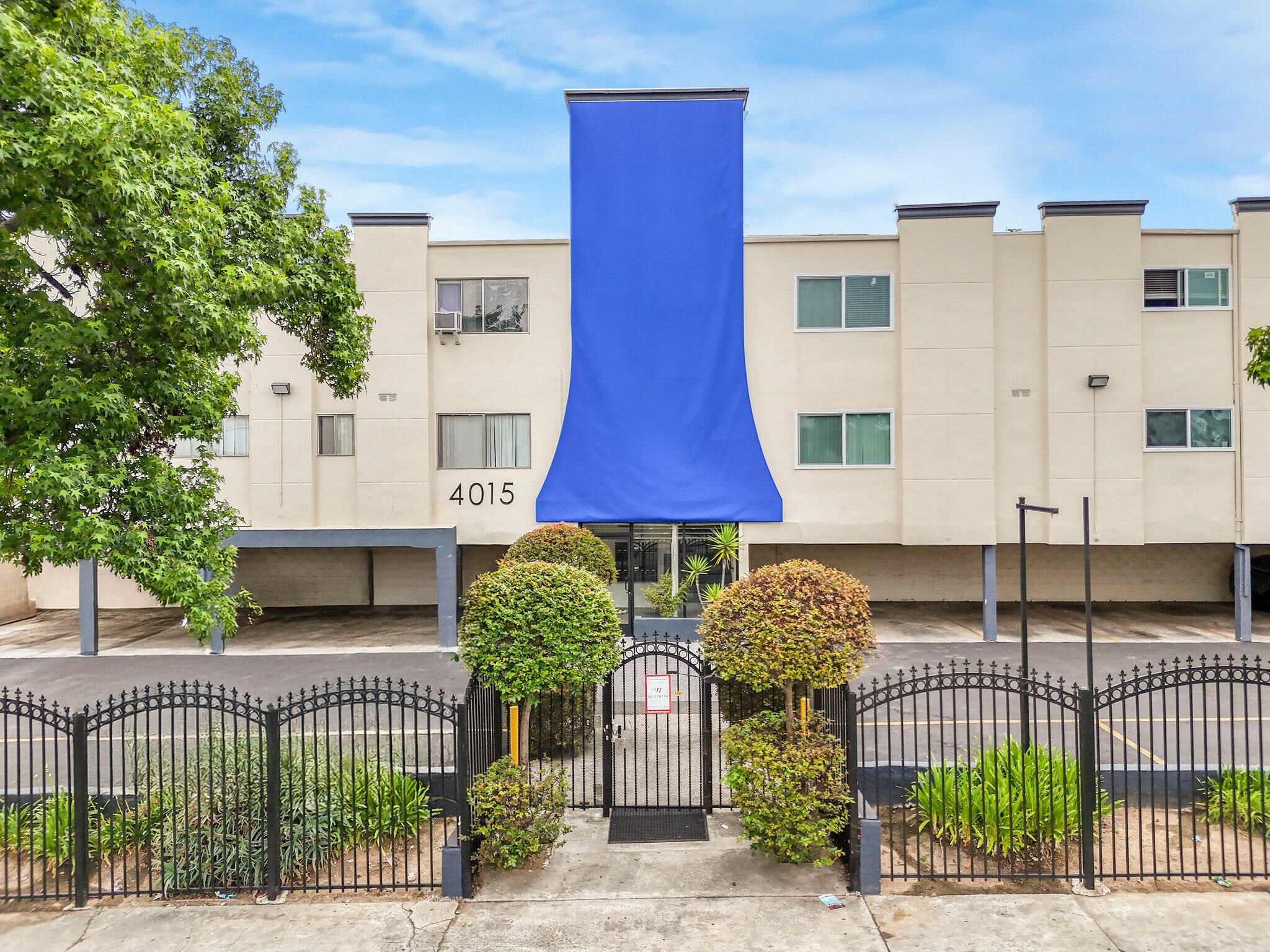 4015 Adams Blvd, Los Angeles, CA à vendre Photo du bâtiment- Image 1 de 1