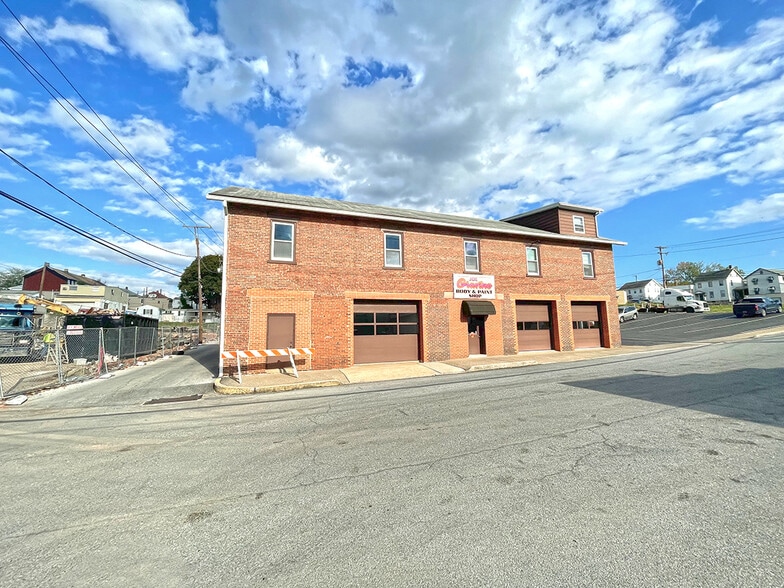 18 N 27th St, Harrisburg, PA for sale - Building Photo - Image 2 of 24