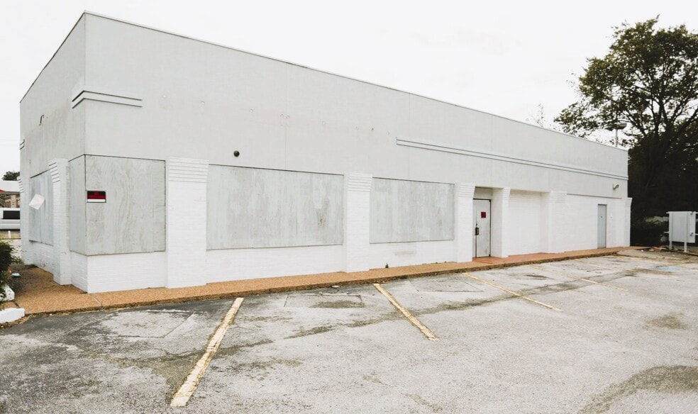4616 Old Spanish Trl, Houston, TX for lease - Building Photo - Image 2 of 3