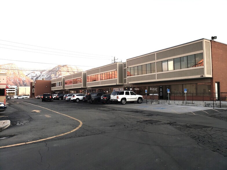 1160 S State St, Orem, UT à louer - Photo du bâtiment - Image 3 de 8