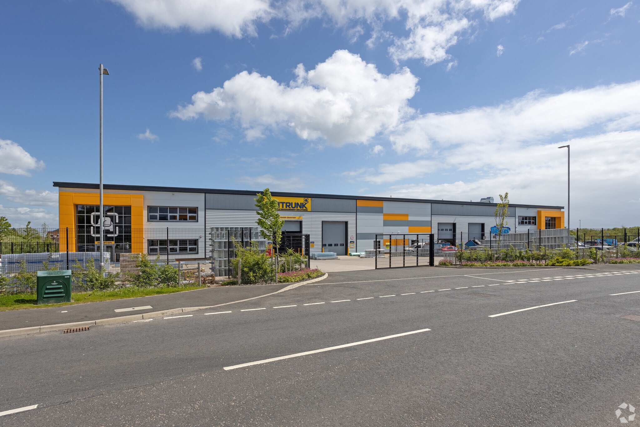 Gelderd Rd, Morley for lease Primary Photo- Image 1 of 2