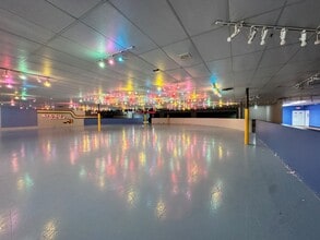 16525 North Fwy, Houston, TX for sale Interior Photo- Image 1 of 17